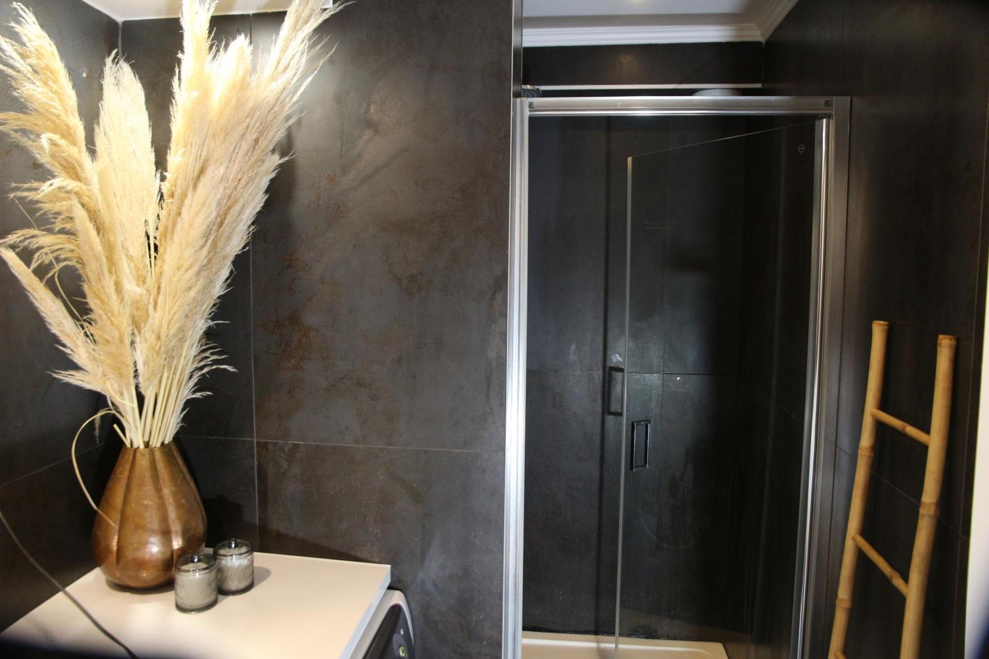 Le Jardin Secret - Balneo & Spa مونبيلييه المظهر الخارجي الصورة